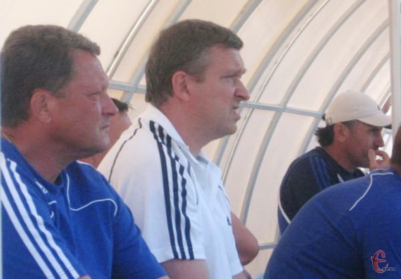 Востаннє Мирон Маркевич (перший ліворуч) офіційно був на стадіоні Поділля в липні 2008 року, коли разом з харківським Металістом провів на СК Поділлі товариський матч проти хмельницької команди