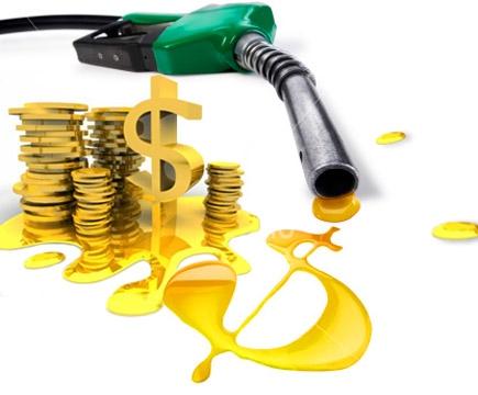 Якщо уряд нічого не робитиме для стабілізації цін на пальне, до кінця місяця вартість найпопулярнішого бензину марки А-95 перетне межу у 12 гривень