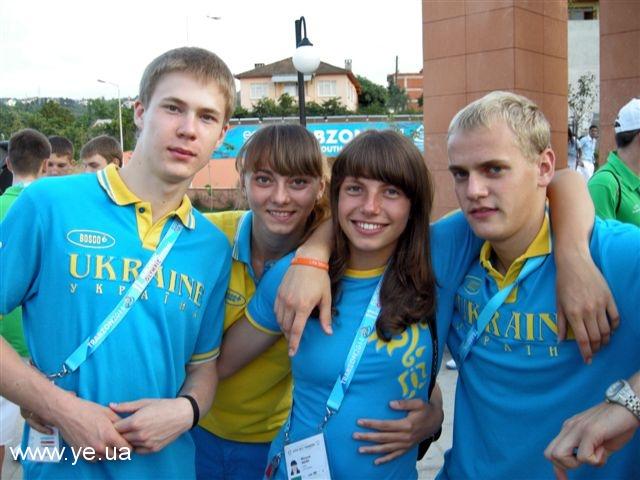 Марина Бех (у синій футболці) перемогла на Європейському юнацькому олімпійському фестивалі в Туреччині