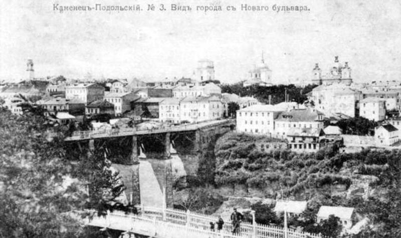 Будівництво мосту Новопланівського мосту в Кам