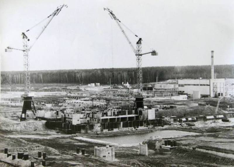 Цього дня 1977 року видано наказ про початок будівництва Хмельницької АЕС