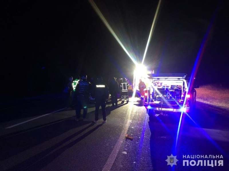 Аварія сталася на автодорозі Житомир-Чернівці