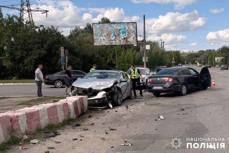 У Хмельницькому 29 липня сталася аварія, внаслідок якої постраждала 32-річна пасажирка 