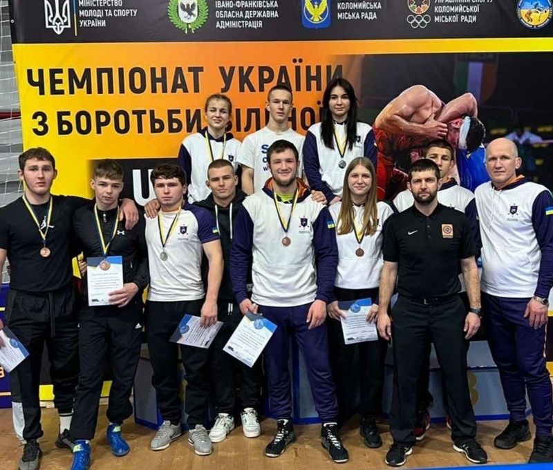 Спортсмени з Хмельниччини здобули низку перемог на чемпіонаті України з вільної боротьби