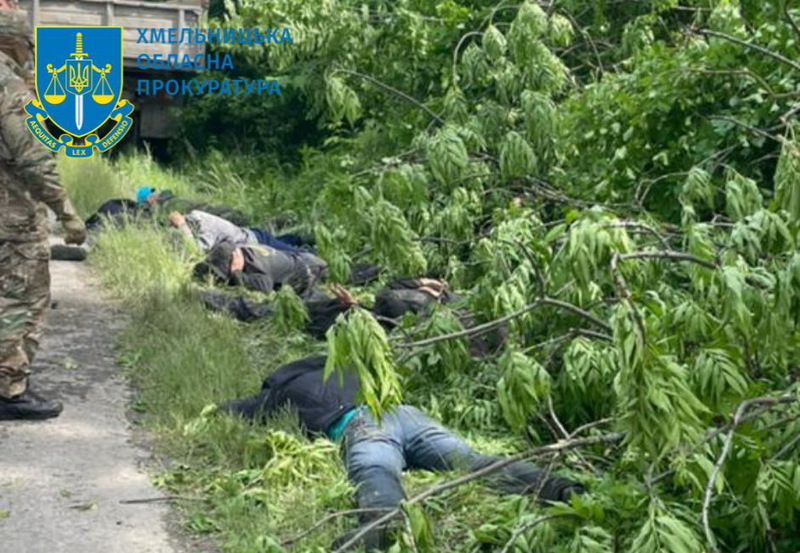 Спільники знищили близько двох сотень дерев, у тому числі і на території Національного природного парку «Подільські товтри»