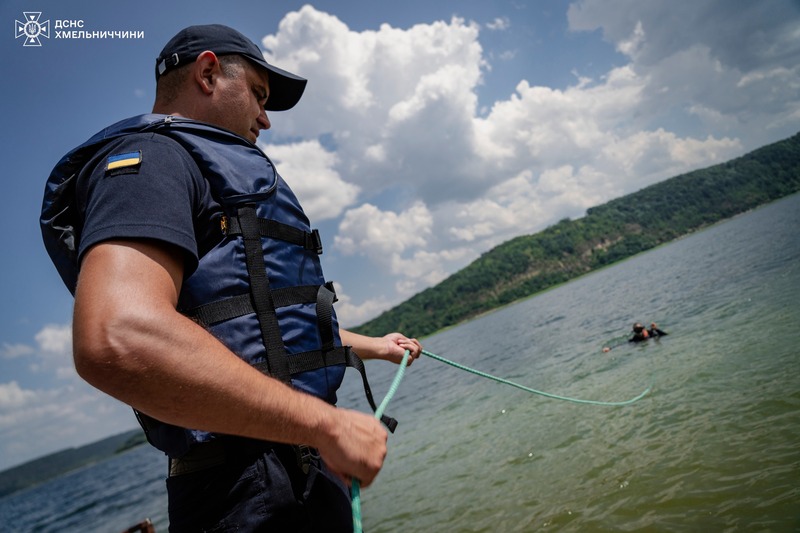 Рятувальники закликають не нехтувати правилами поведінки на воді