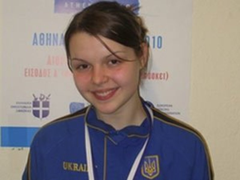 Аліна Комащук - віце-чемпіон України з фехтування.