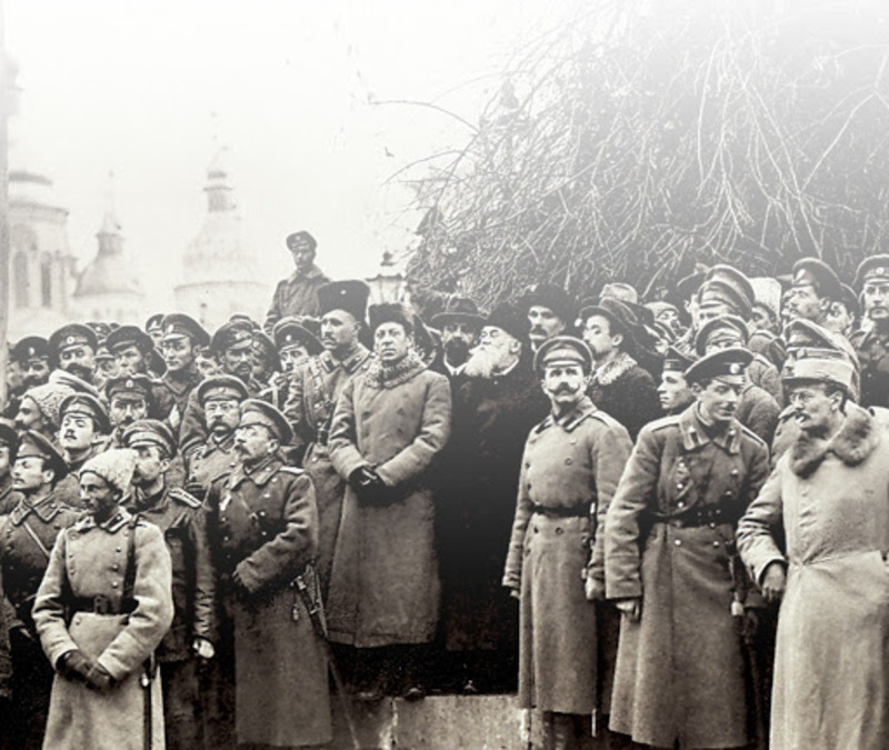 14 листопада 1920 року в Кам\'янці-Подільському відбулося засідання УНР, на якому ухвалено розпочати евакуацію уряду і державних установ в ніч з 14 на 15 листопада