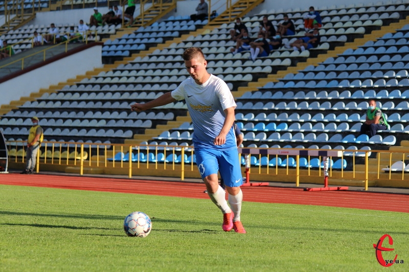 Руслан Черненко, відзначившись у воротах Крмаматорська, забив свій перший гол у новому чемпіонаті
