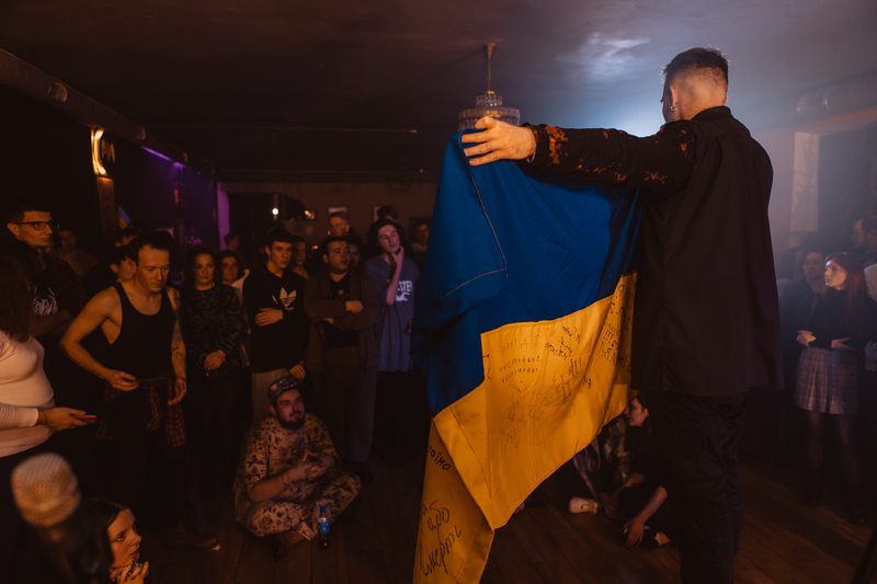 Музиканти відіграли вісім концертів у різних містах України, а також зібрали необхідну суму на придбання автівки для військових