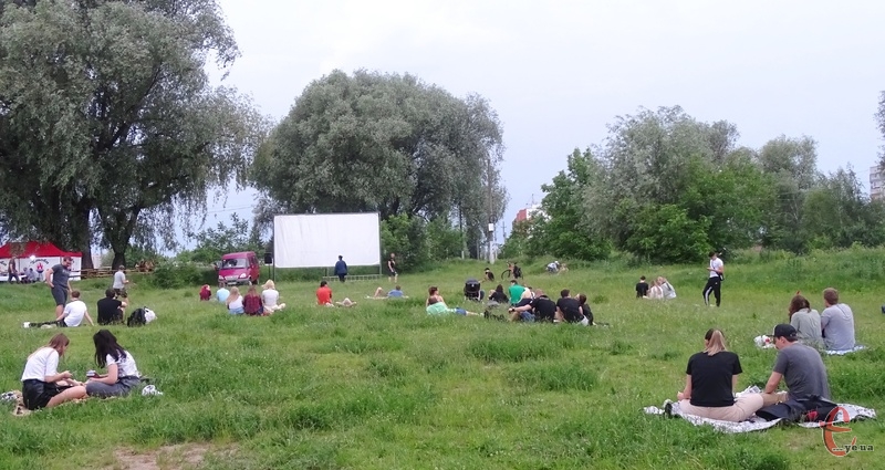 У хмельницькому парку покажуть фільм "Позивний "Бандерас"