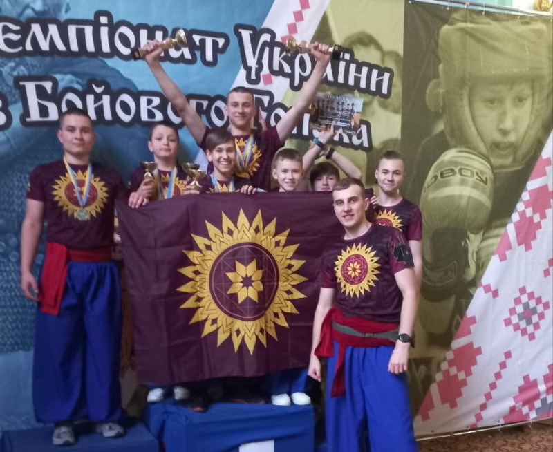 Вихованці Хмельницької обласної федерації бойового гопака 5 золотих медалей, дві срібних та дві бронзових