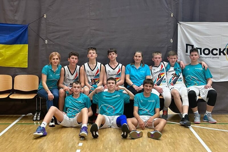 З міжнародних змагань з баскетболу команда з Хмельницького привезла 3 перемоги