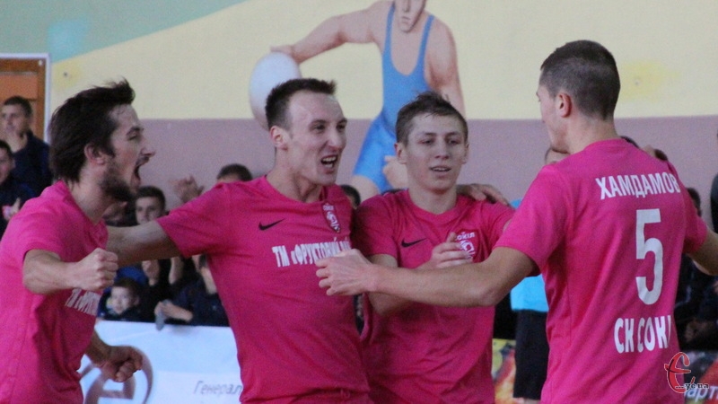 Хмельницький Сокіл зробив вагомий крок до півфіналу Кубка України