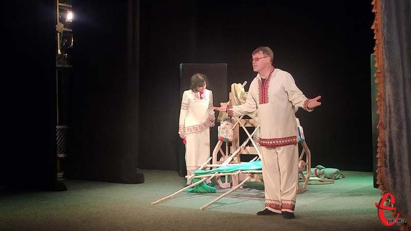 У Хмельницькому академічному обласному театрі ляльок працюють над постановкою нової вистави