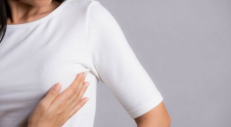Біль у грудях сигналізує про те, що зі здоров