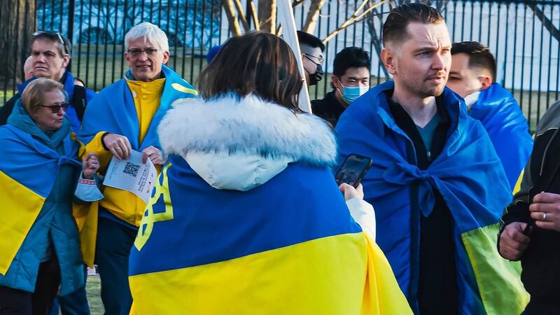 В європейських країнах змінюються правила для українських біженців
