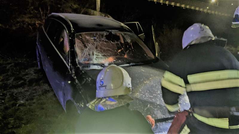 У селі Гуменці Кам\'янець-Подільського району автомобіль «Opel Insignia» потрапив у кювет