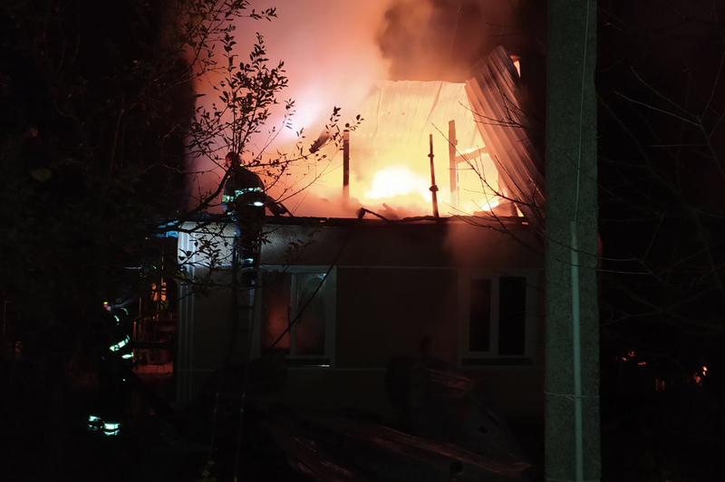 Рятувальники  ліквідували пожежу в дачному будинку