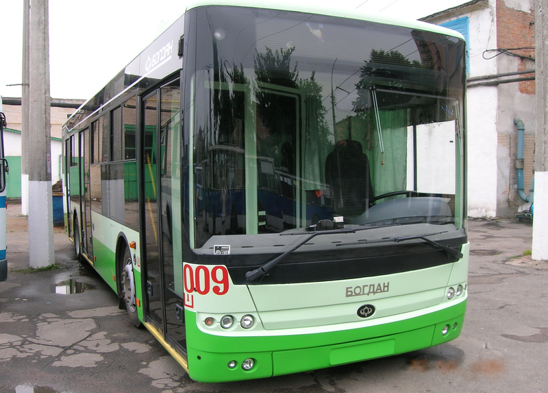 У період виконання ремонтних робіт буде відключено живлення контактної мережі та припинено рух тролейбусів