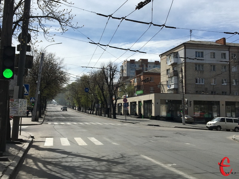 Уряд вніс ряд змін до правил дорожнього руху в Україні