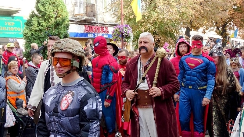 28 вересня 2019 року центральною вулицею Хмельницького пройшов парад супергероїв