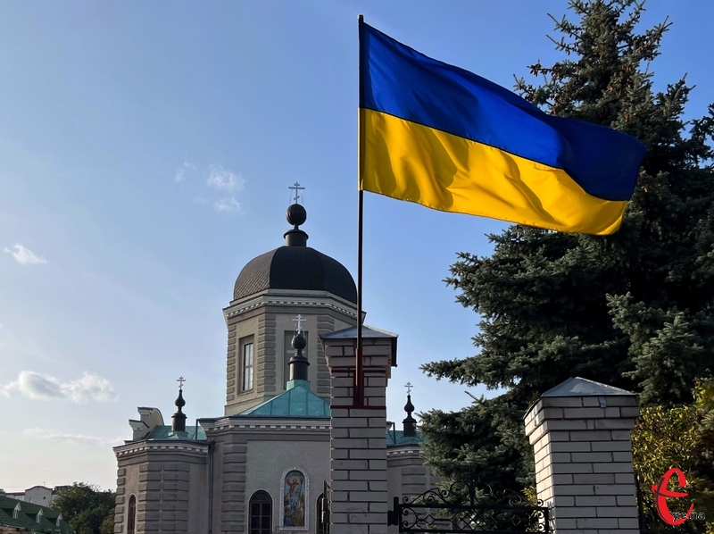 Від 24 лютого 2022 року 232 релігійні осередки, що підпорядковувались московському патріархату, перейшли до українських парафій