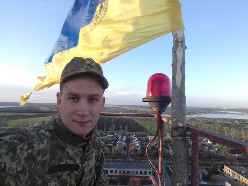 Сергій Литвиненко у 2016 році, коли йому виповнилося лише 19, пішов добровільно захищати країну