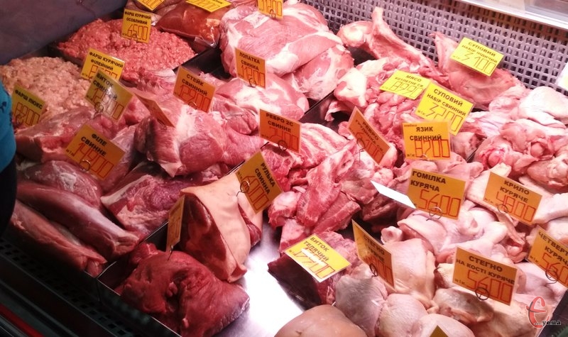 На Хмельниччині зросли ціни на сало, свинину та птицю