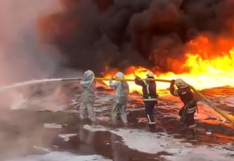 Гасіння пожежі, спричиненої одним з ударів по Шепетівщині