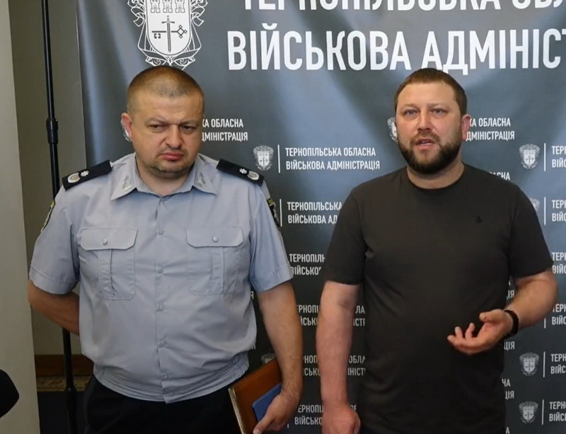 Володимир Труш (праворуч), голова Тернопільської ОВА, розповів про деталі ракетного обстрілу, який був 11 червня