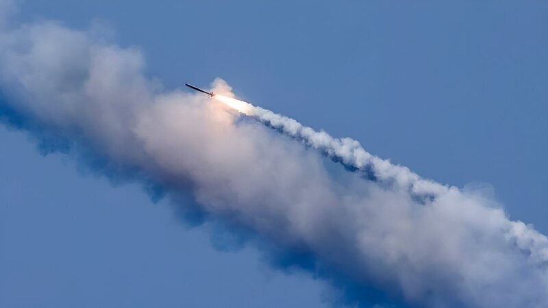 росія поновила удари крилатими ракетами після кількох місяців паузи