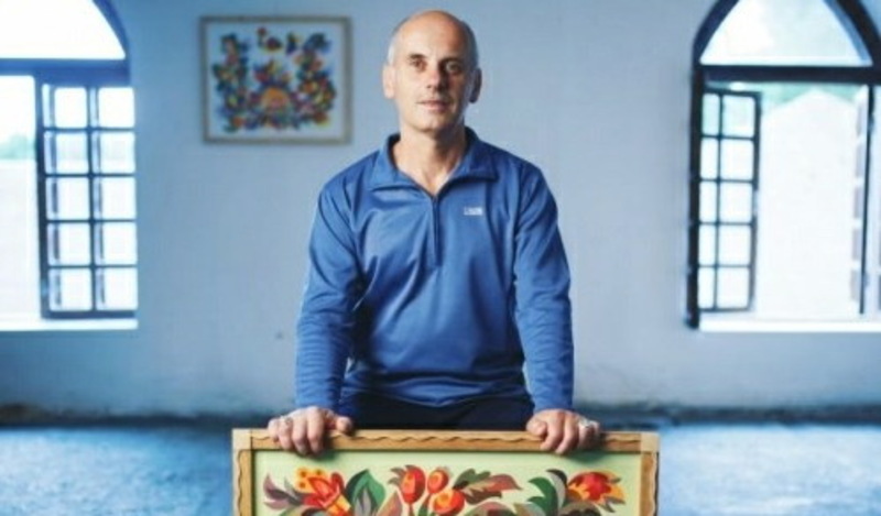 Віктор Раковський, член Національної Спілки майстрів народного мистецтва України, береже і популяризує це мистецтво