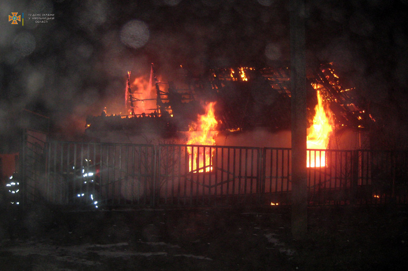 На час прибуття рятувальників вогонь охопив 140 квадратних метрів житлового будинку