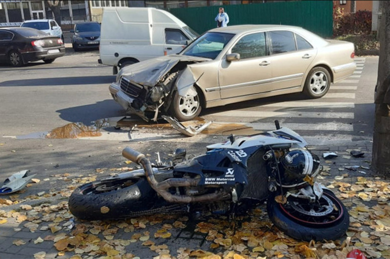 Трагічна аварія сталася 19 жовтня минулого року на перехресті вулиць Старокостянтинівське шосе та Водопровідна
