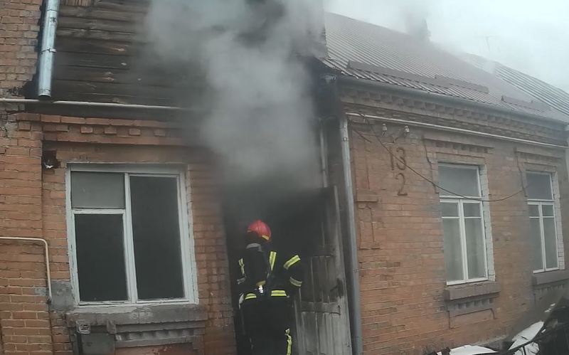 Вогонь охопив 50 квадратних метрів будинку