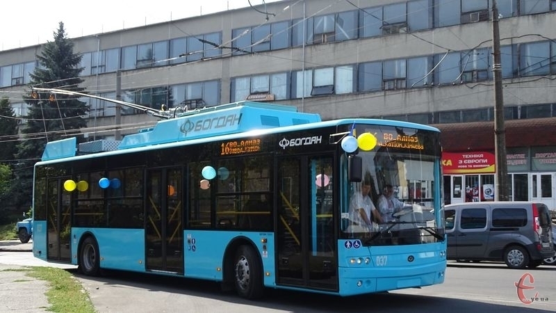 Орієнтовно тролейбуси на маршрут мають виїхати 15 грудня