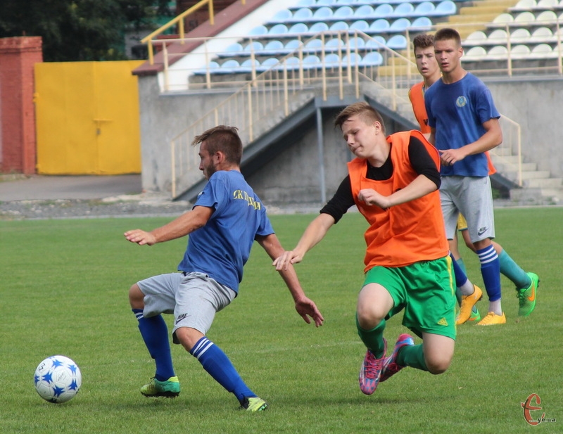 Керівництво СК Поділля стверджує, що хоче, аби наступного літа в Хмельницькому був професійний футбольний клуб