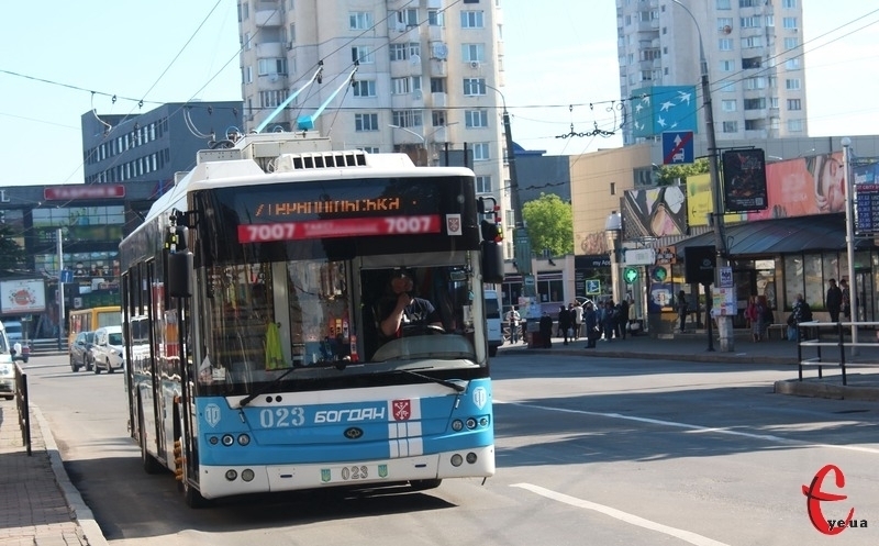 У суботу, 2 вересня, буде частково змінено маршрути курсування двух тролейбусів