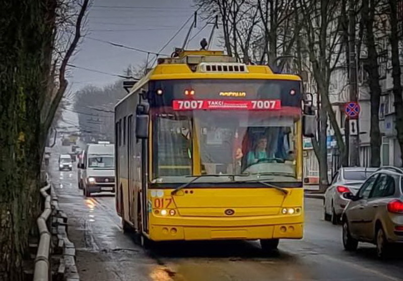 Тролейбуси 2 та 3 березня курсуватимуть за зманеними маршрутами
