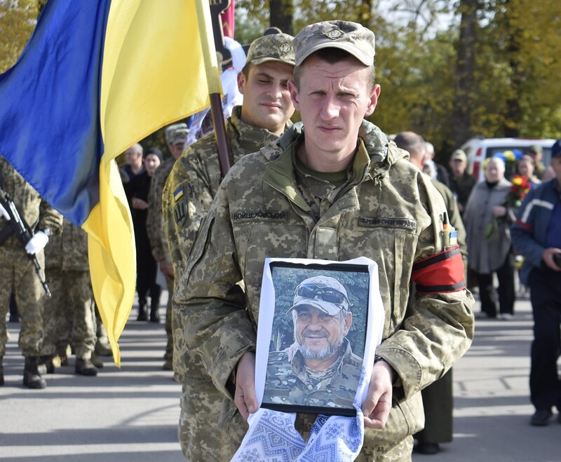 Висловлюємо щирі співчуття родині та близьким полеглого українського захисника..