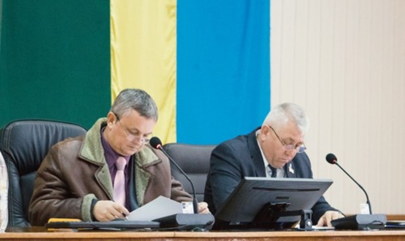 Депутати прийняли дане рішення на позачерговій сесії Шепетівської міської ради