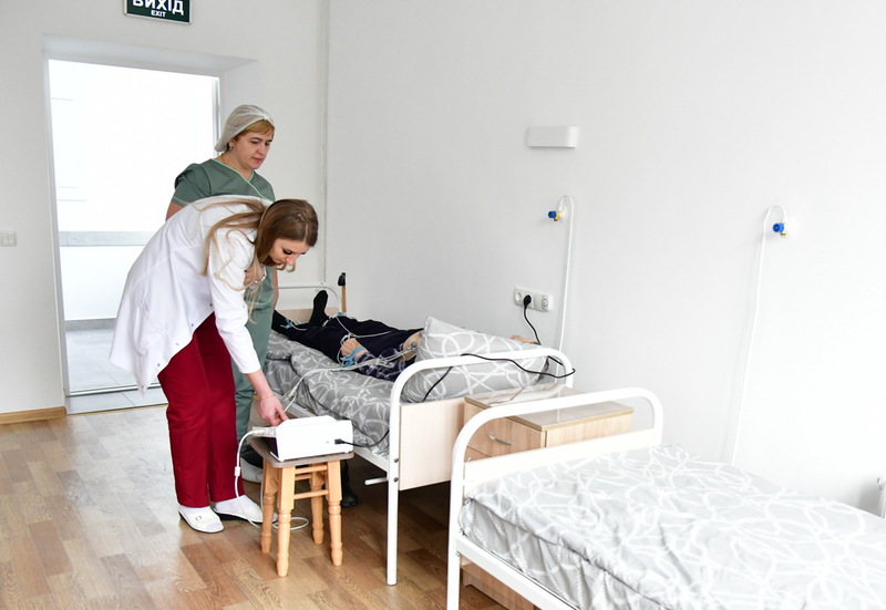 Відділення на 15 ліжок прийматиме важкохворих, які потребують цілодобового догляду та знеболення, з Летичівської та Меджибізької громад