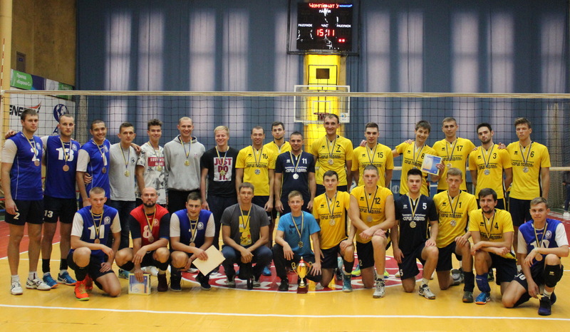 Чотири команди змагалися в Хмельницькому за Кубок Новатора