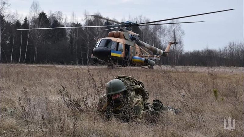 Україна продовжує відбивати атаки рф, яка розпочала широкомасштабне вторгнення 24 лютого 2022 року