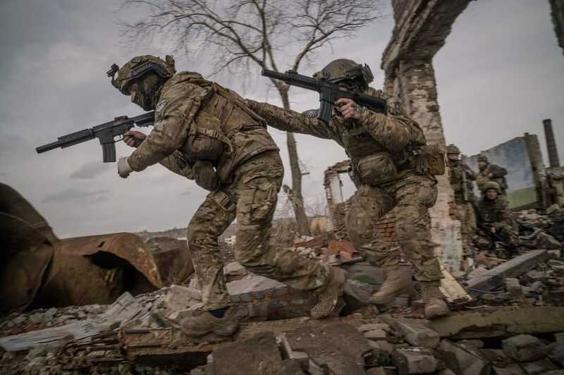 Захисники України дають гідну відсіч російським окупантам
