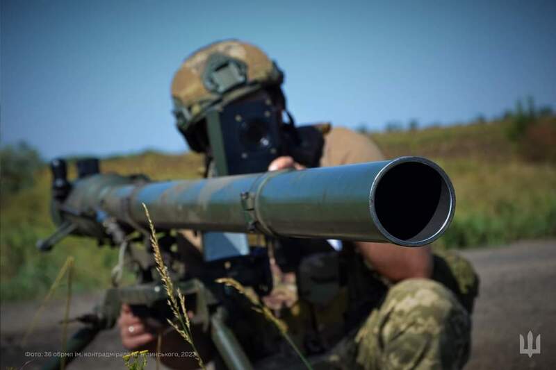 Сили оборони України продовжують ведення оборони на сході та півдні України, наступальної операції на Мелітопольському напрямку та наступальних дій на Бахмутському напрямку