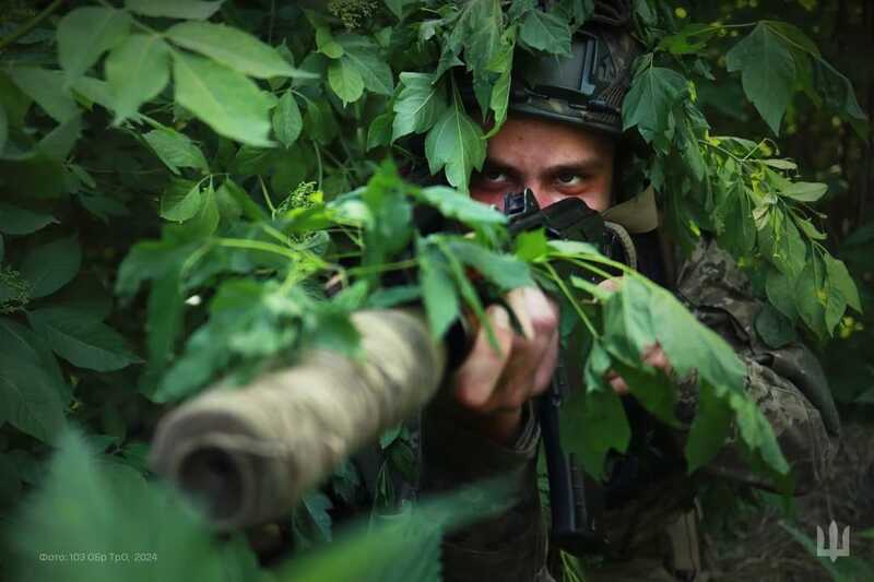 Сили оборони нищать ворога, завдаючи йому втрат у живій силі та техніці