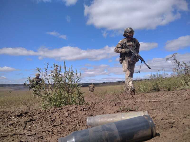 Сили оборони продовжують захищати Україну від ворога та поступово повертають окуповані території