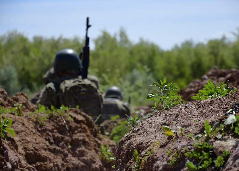 За минулу добу на фронті відбулося 164 бойвих зіткнень